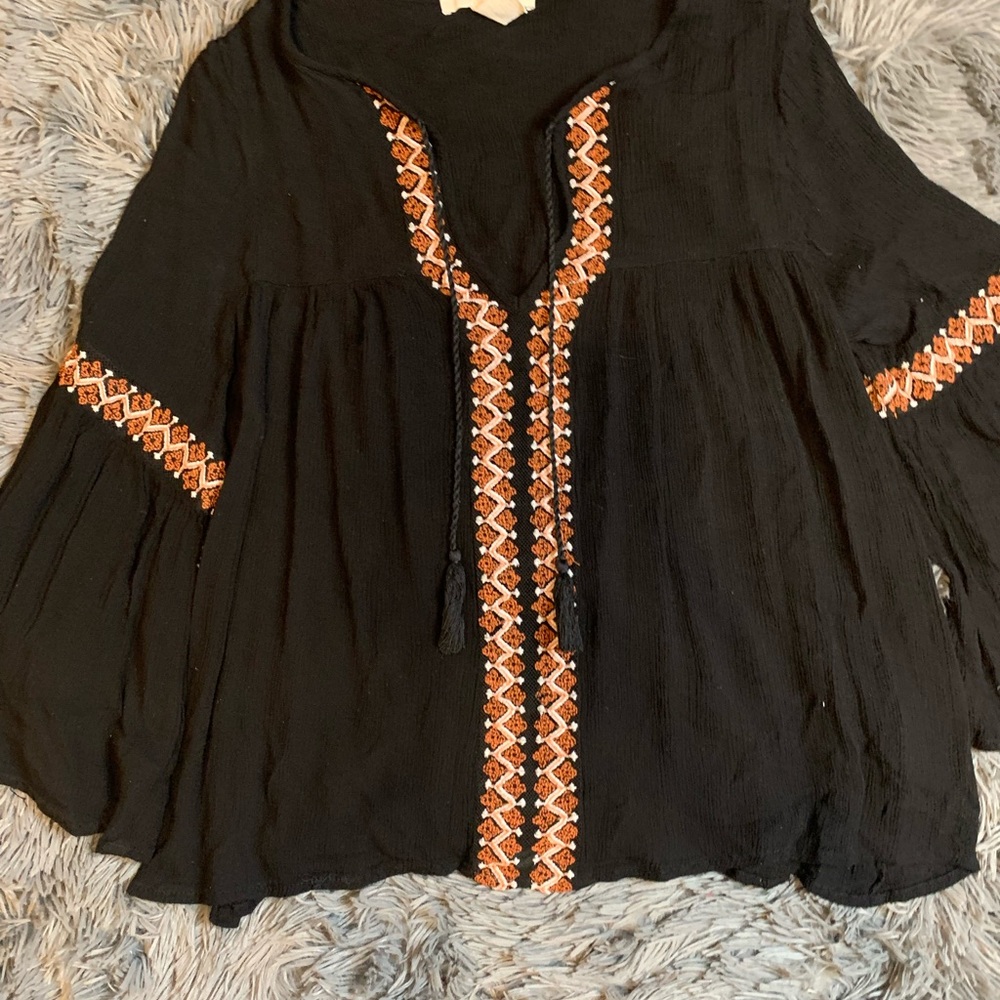 Black and Orange Long Sleeve Lace Hallow Shirt